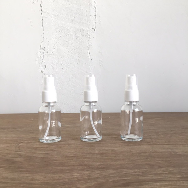[3本] スプレー瓶 透明ガラス丸型 30mL