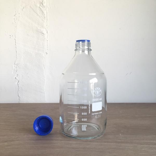 超歓迎超歓迎ねじ口瓶丸型白(デュラン(R)) 青キャップ付 2000mL 2-077-06 研究、開発用